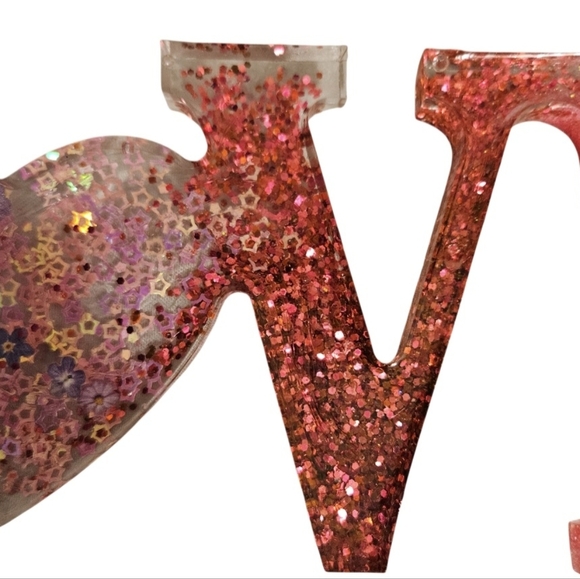 Handmade Resin Pink Glitter LOVE Sign glitter pink Fluid Art Valentine's Day - Picture 8 of 16